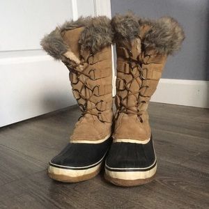 Winter Boots Size 8